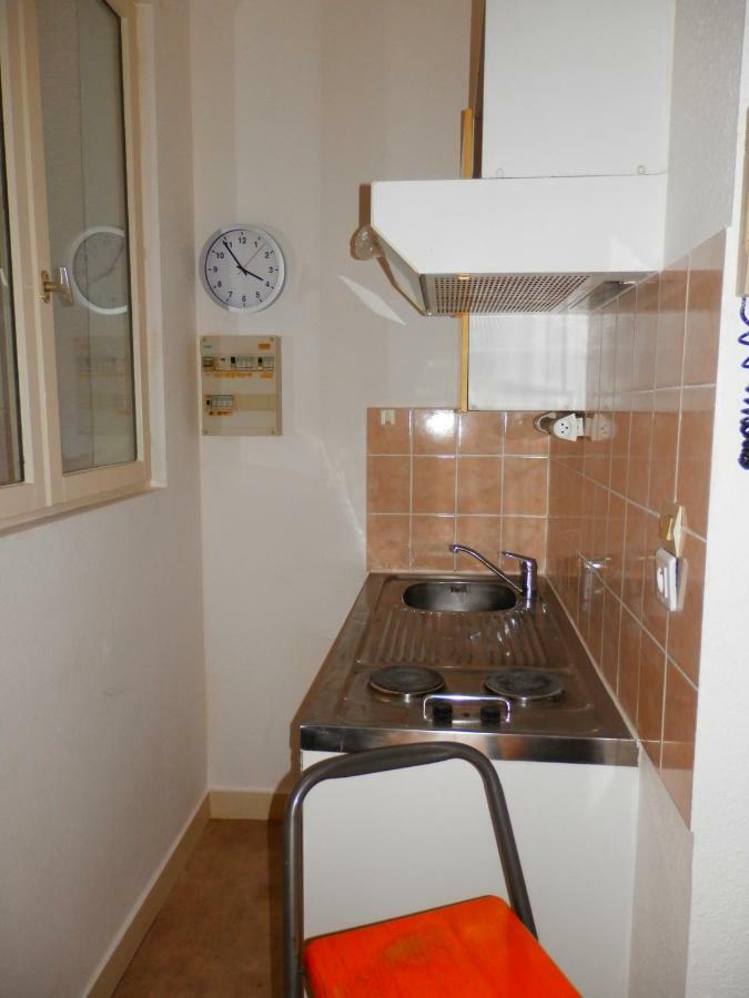 Couette & Cafe Roxane Apartment แบร์เฌอรัก ภายนอก รูปภาพ